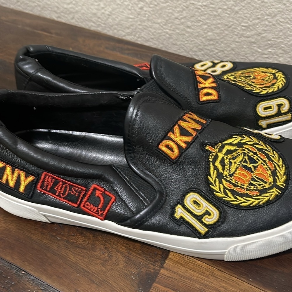 DKNY Limited Edition Braylee Black Leather
1989 Patchwork Academy Sneakers Sz 7 - Picture 8 of 12